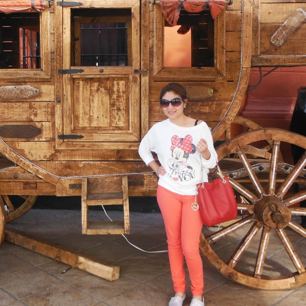 Meet your Posher, Mayra